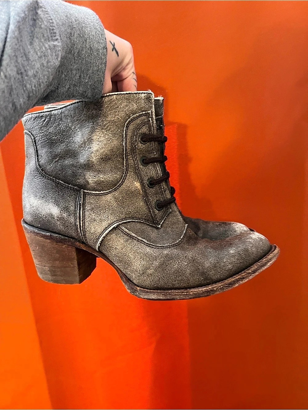 Circle G by Coral Boot Brown Lace-Up Ankle Boots
